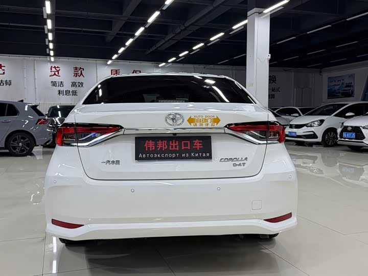 Фото 4 - Toyota Corolla