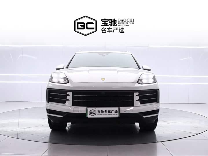 Фото 2 - Porsche Cayenne Hybrid