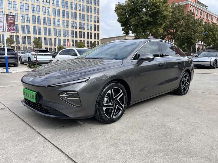 Фото 1 - Roewe D7