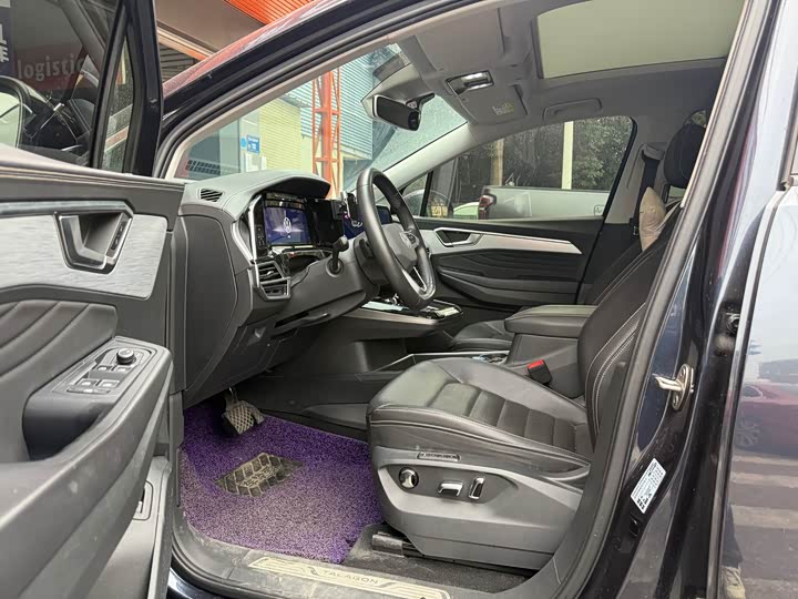 Фото 4 - Volkswagen Talagon