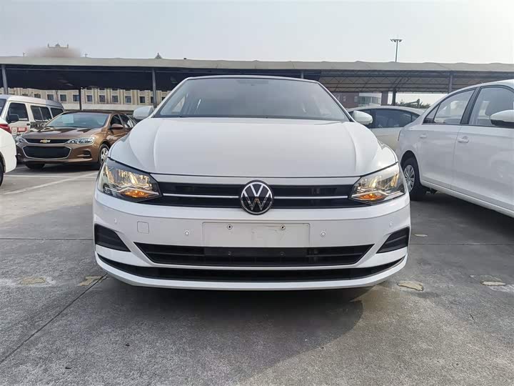 Фото 3 - Volkswagen Polo