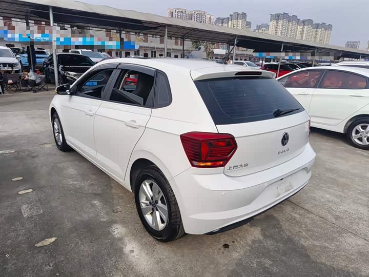 Фото 5 - Volkswagen Polo