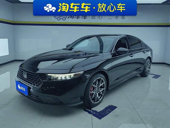 Фото 1 - Honda Accord