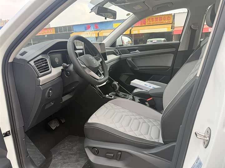 Фото 3 - Volkswagen Tayron