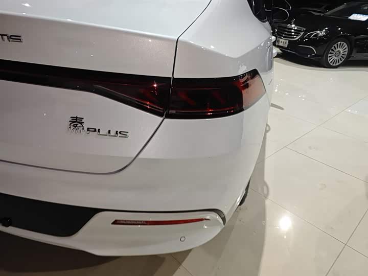 Фото 8 - BYD Qin Plus