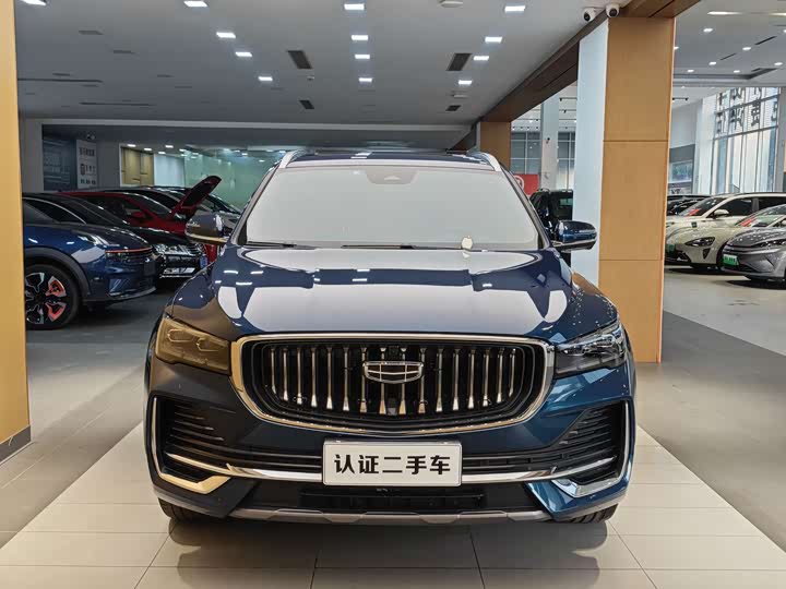 Фото 3 - Geely Monjaro