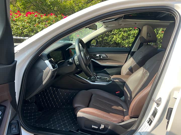 Фото 4 - BMW 3 Series