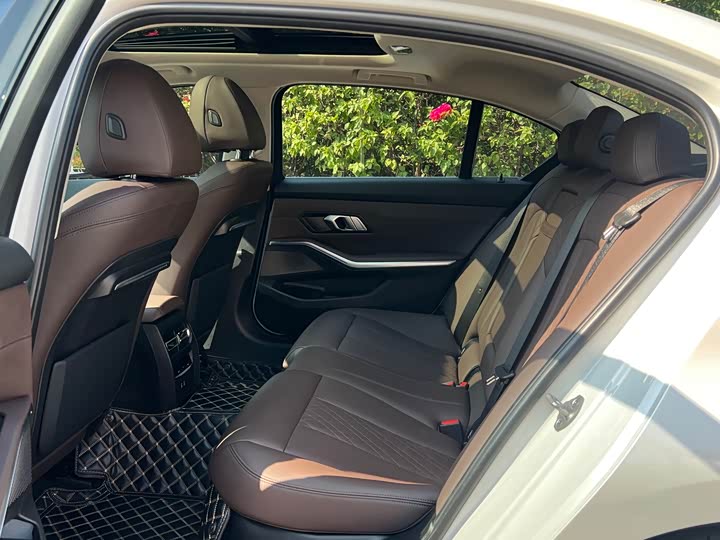 Фото 5 - BMW 3 Series