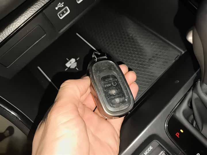 Фото 9 - Honda CR-V