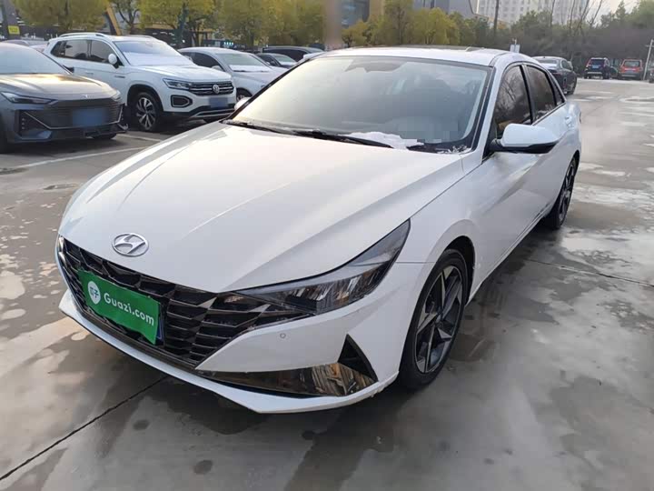 Фото 1 - Hyundai Elantra N line