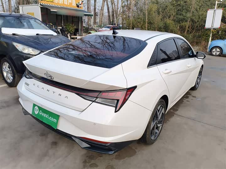 Фото 7 - Hyundai Elantra N line