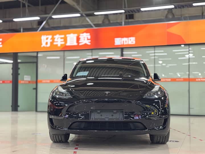 Фото 2 - Tesla Model Y