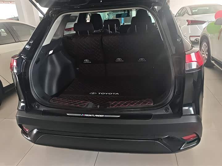 Фото 4 - Toyota Frontlander