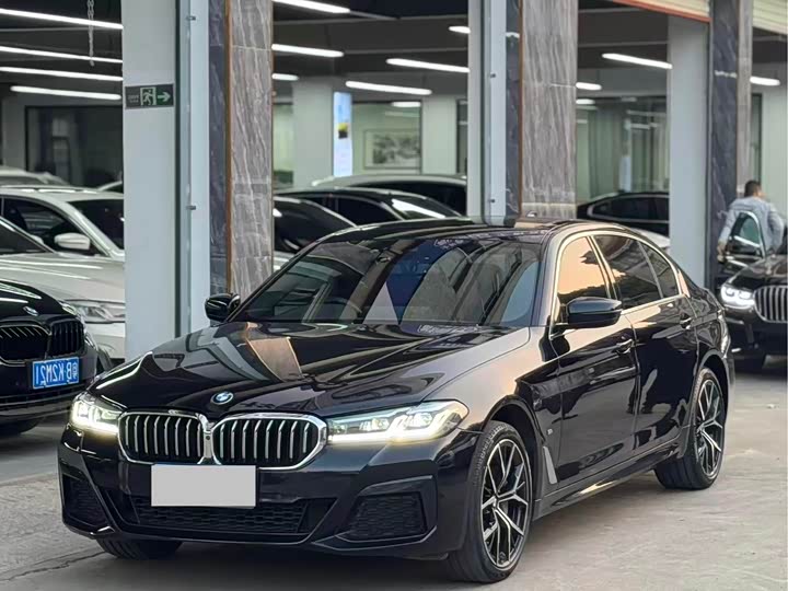 Фото 1 - BMW 5 Series