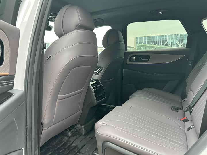 Фото 6 - Chery Tiggo 9