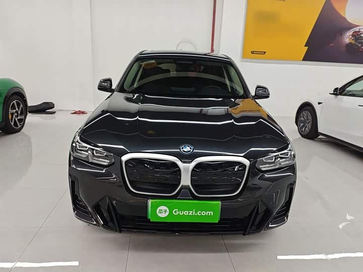 Фото 3 - BMW iX3