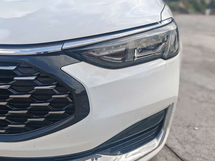 Фото 3 - Ford Escort