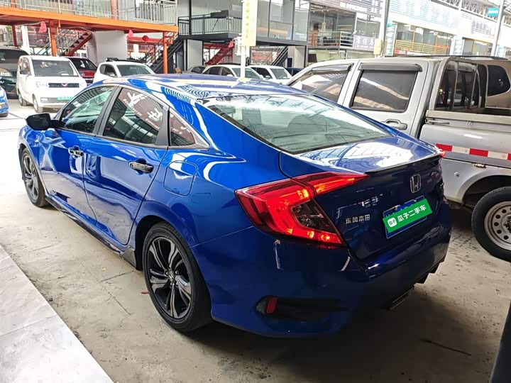 Фото 5 - Honda Civic