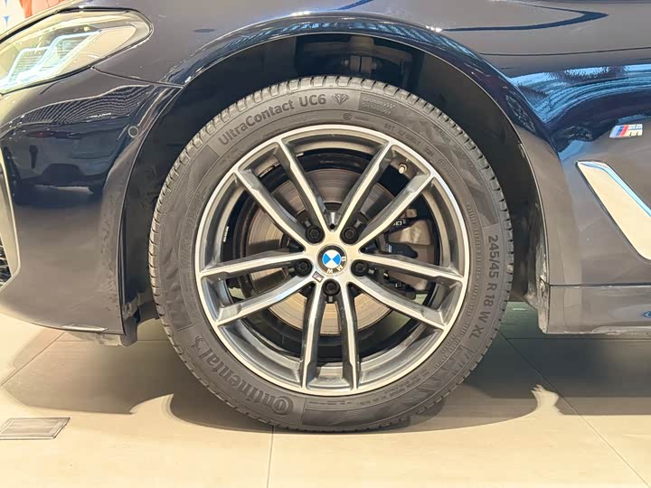 Фото 7 - BMW 5 Series