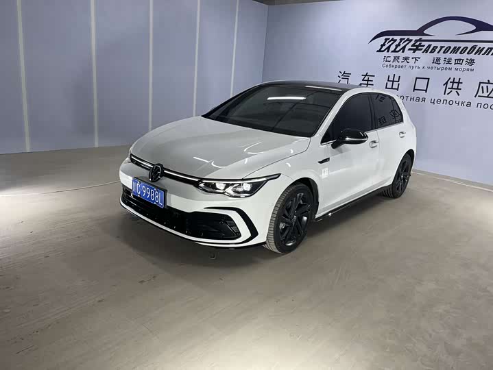 Фото 1 - Volkswagen Golf