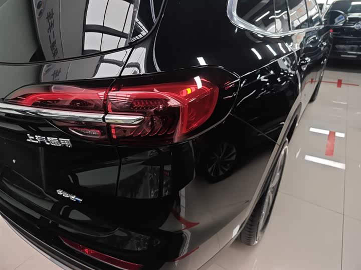 Фото 8 - Buick Envision Plus