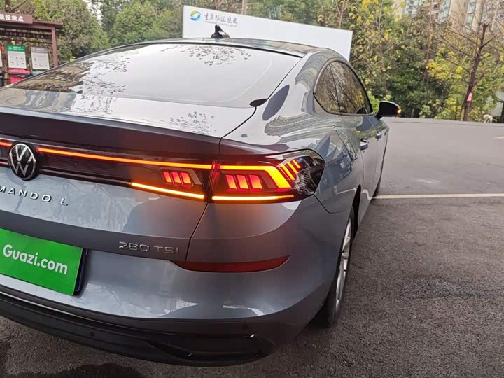 Фото 8 - Volkswagen Lamando L