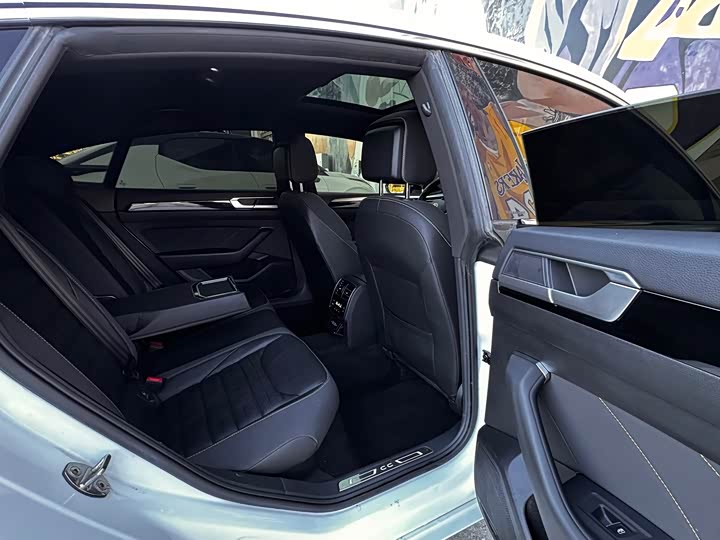 Фото 6 - Volkswagen CC