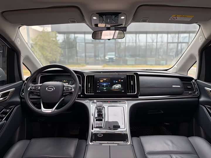 Фото 9 - GAC Trumpchi M8