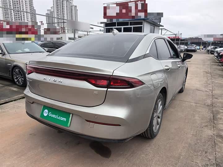 Фото 7 - GAC Aion S