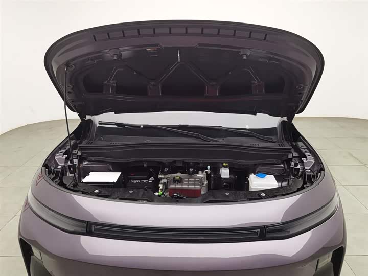 Фото 6 - Leapmotor B10