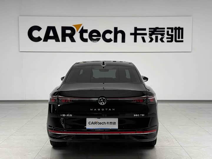 Фото 5 - Volkswagen Magotan