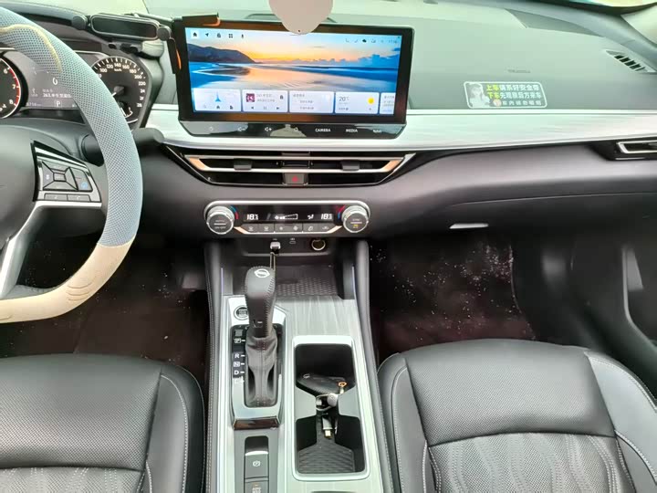 Фото 8 - Nissan Teana