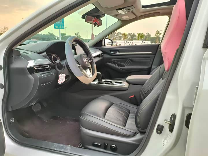 Фото 9 - Nissan Teana