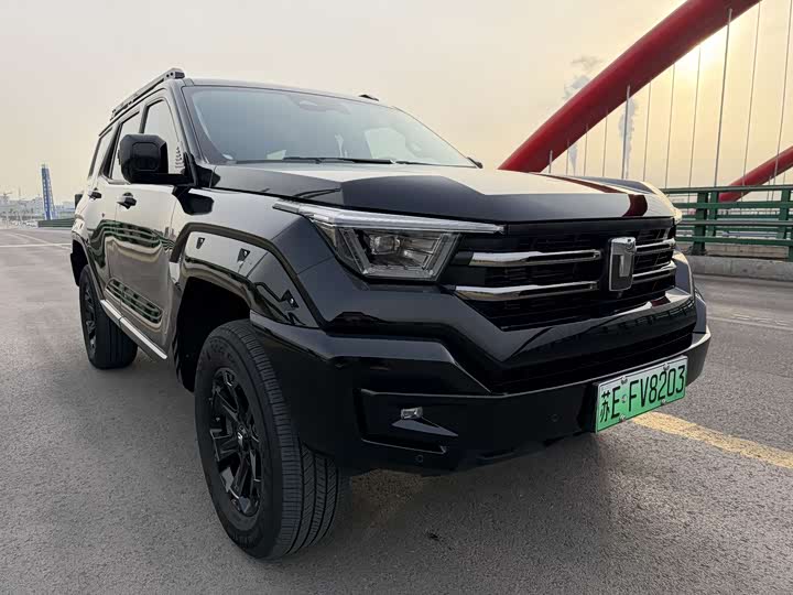 Фото 3 - Tank 400 Hybrid