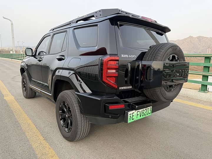 Фото 5 - Tank 400 Hybrid