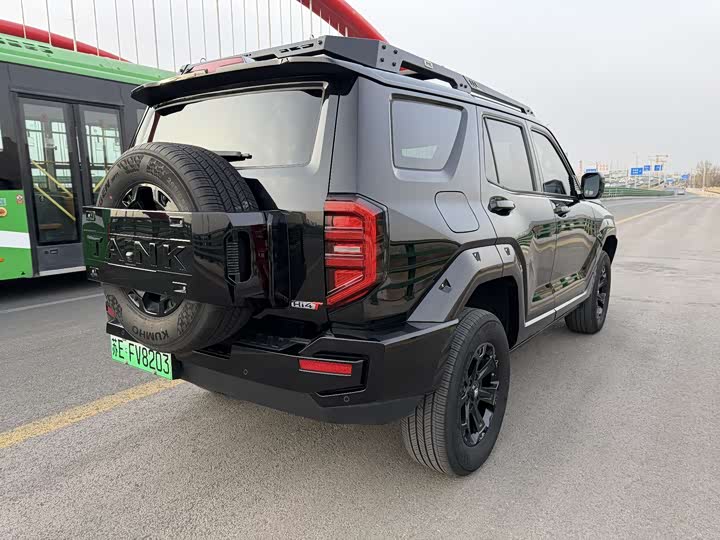 Фото 7 - Tank 400 Hybrid