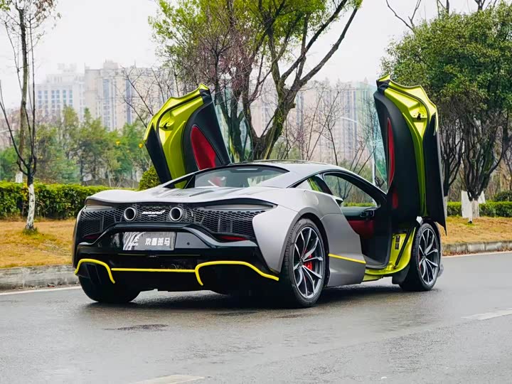 Фото 8 - McLaren Artura