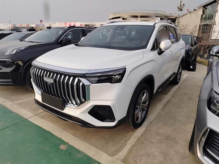 Фото 2 - Geely Okavango L