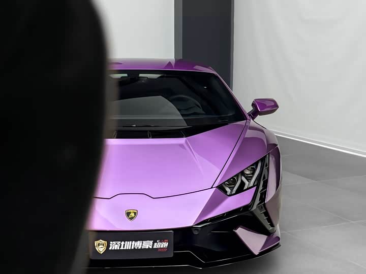 Фото 2 - Lamborghini Huracán