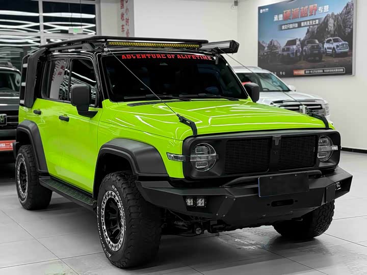 Фото 2 - Tank 300