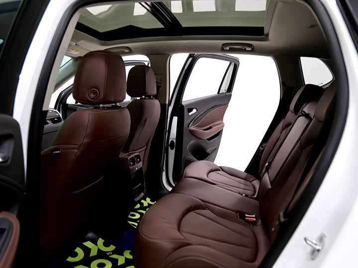 Фото 7 - Buick Envision Plus