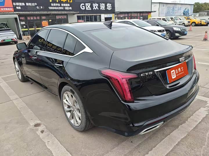 Фото 9 - Cadillac CT5