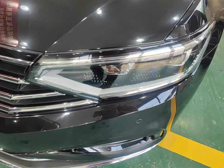 Фото 5 - Volkswagen Magotan