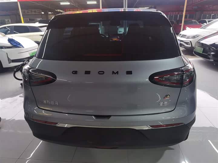 Фото 6 - Geely Galaxy Geome