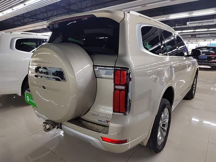 Фото 7 - Tank 500 Hybrid