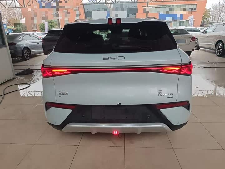 Фото 6 - BYD Yuan Plus