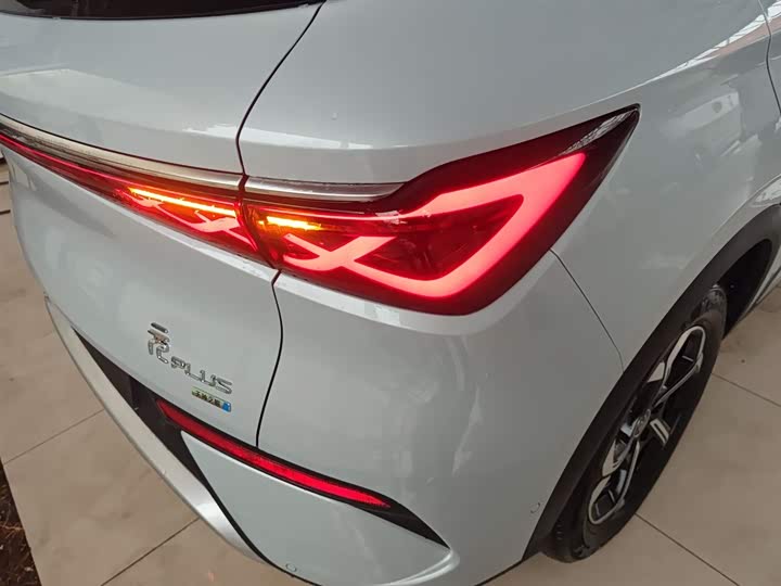 Фото 8 - BYD Yuan Plus