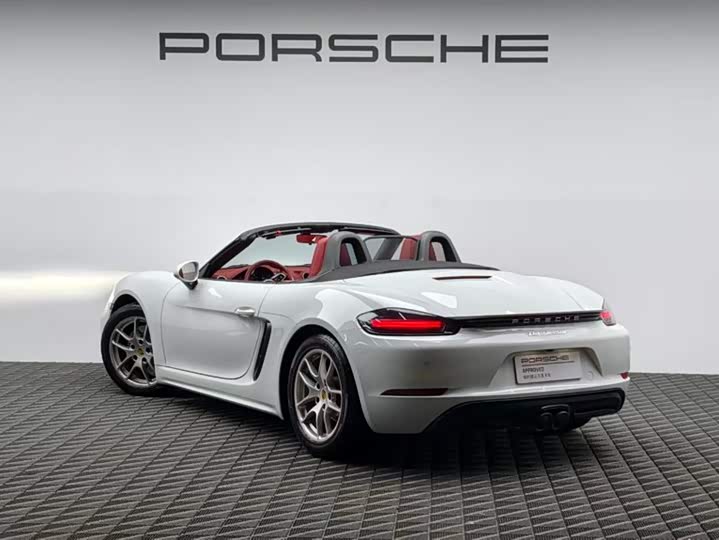 Фото 6 - Porsche 718