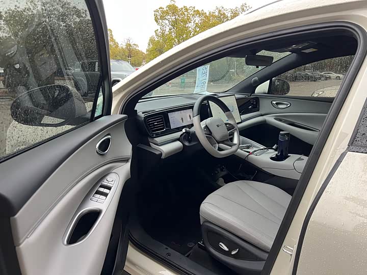 Фото 9 - BYD Sea Lion 06 Hybrid/EV