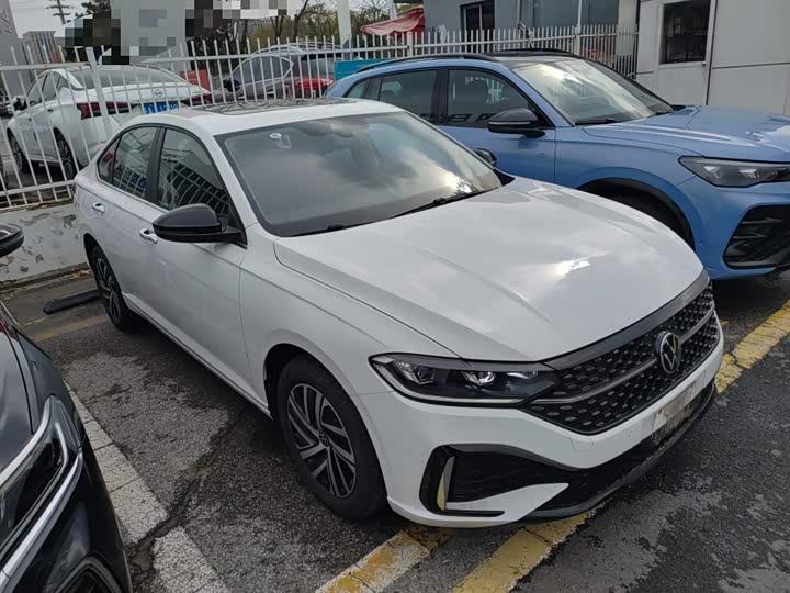 Фото 4 - Volkswagen Lavida